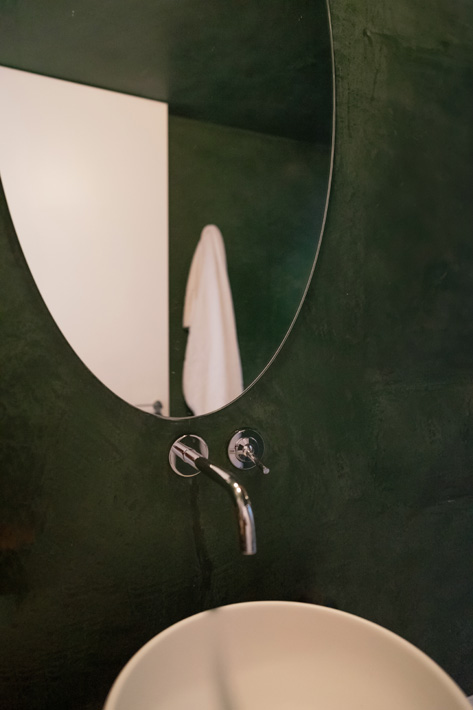 Basement-extension-kensington-and-chelsea-bathroom-1-midres