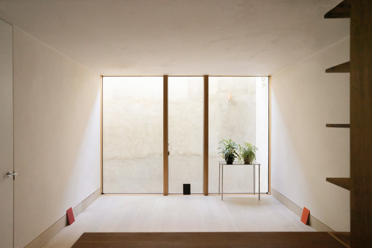 Basement-extension-kensington-and-chelsea-meditation-room-midres