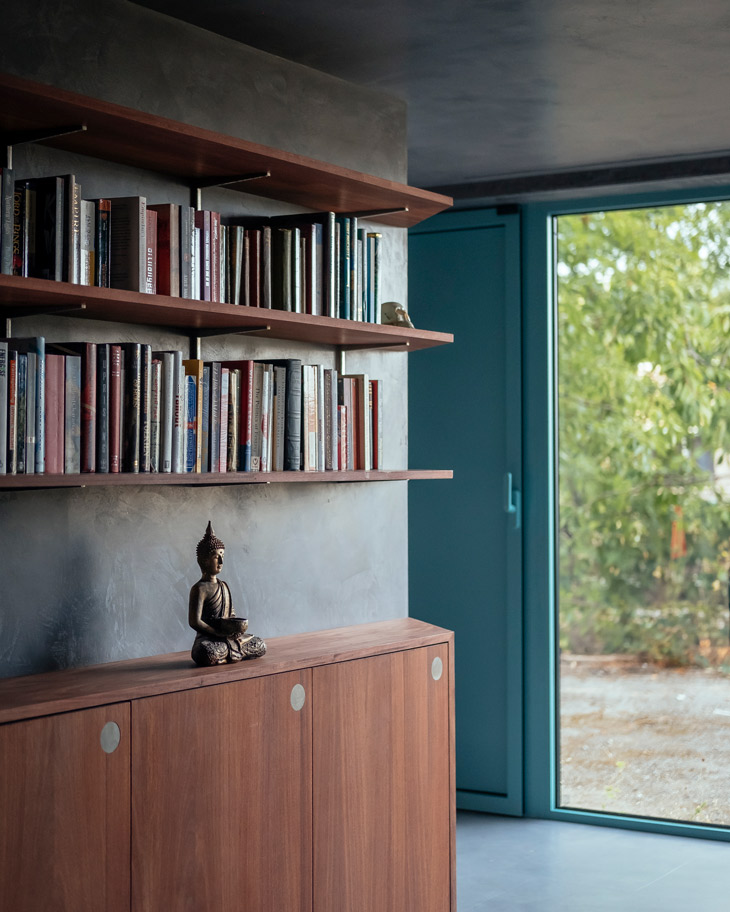 Home-office-in-a-garage-conversion-21-vatraa-midres