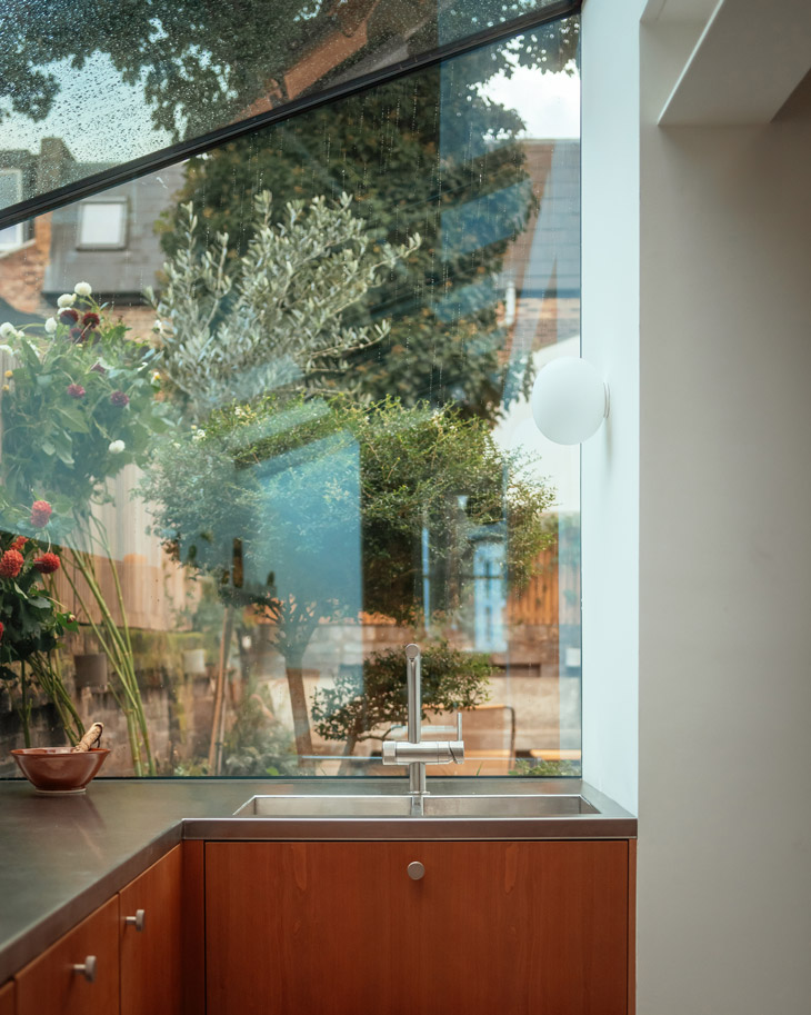 Stoke-Newington-extension-kitchen-detail-VATRAA-13-midres