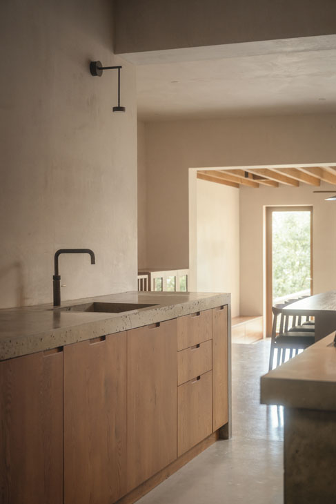 Putney Home by Vatraa. Copyright Jim Stephenson 2023