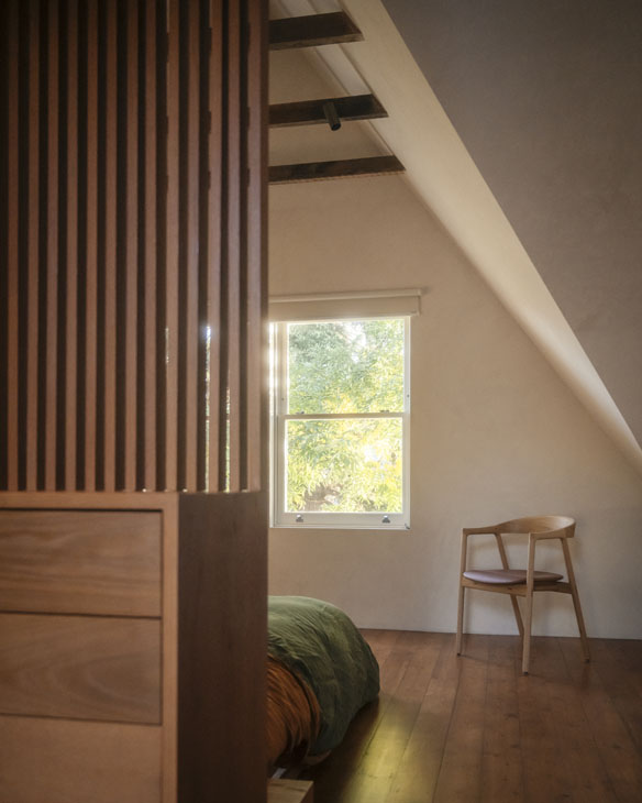 Putney Home by Vatraa. Copyright Jim Stephenson 2023