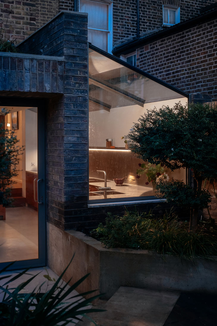Stoke Newington extension-outside-VATRAA-60-midres